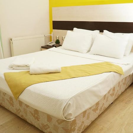 R+ Hotel By Rooms Çeşme Eksteriør billede