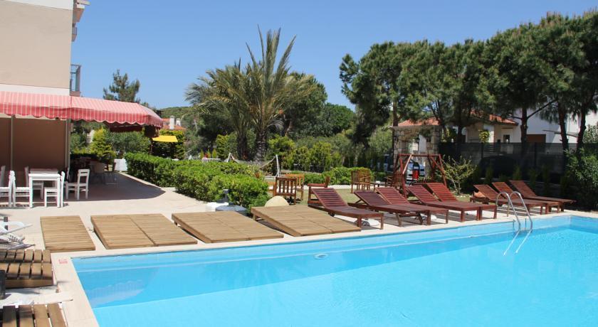 R+ Hotel By Rooms Çeşme Eksteriør billede
